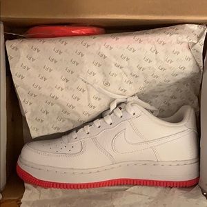 Nike Air Force 1 pink and white
